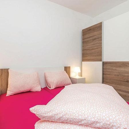 Nice Apartment In Ogulin With Kitchen Jasenak Zewnętrze zdjęcie
